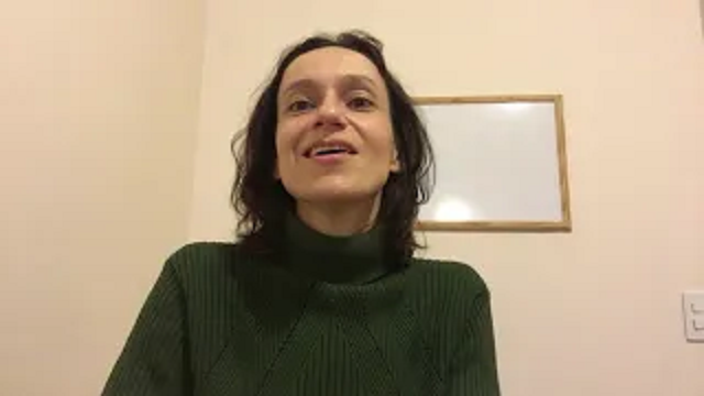 Convite para o curso Diálogos Platônicos como Jogo, com Marina Nogaeva Tenório